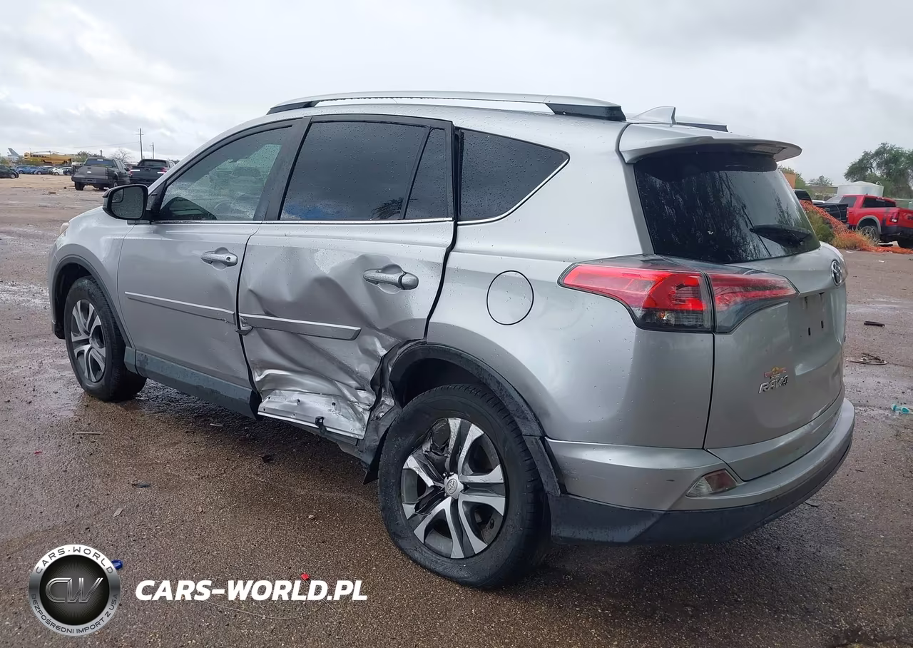 2018 Toyota Rav4 Le VIN:JTMZFREV5JJ171563 - 3