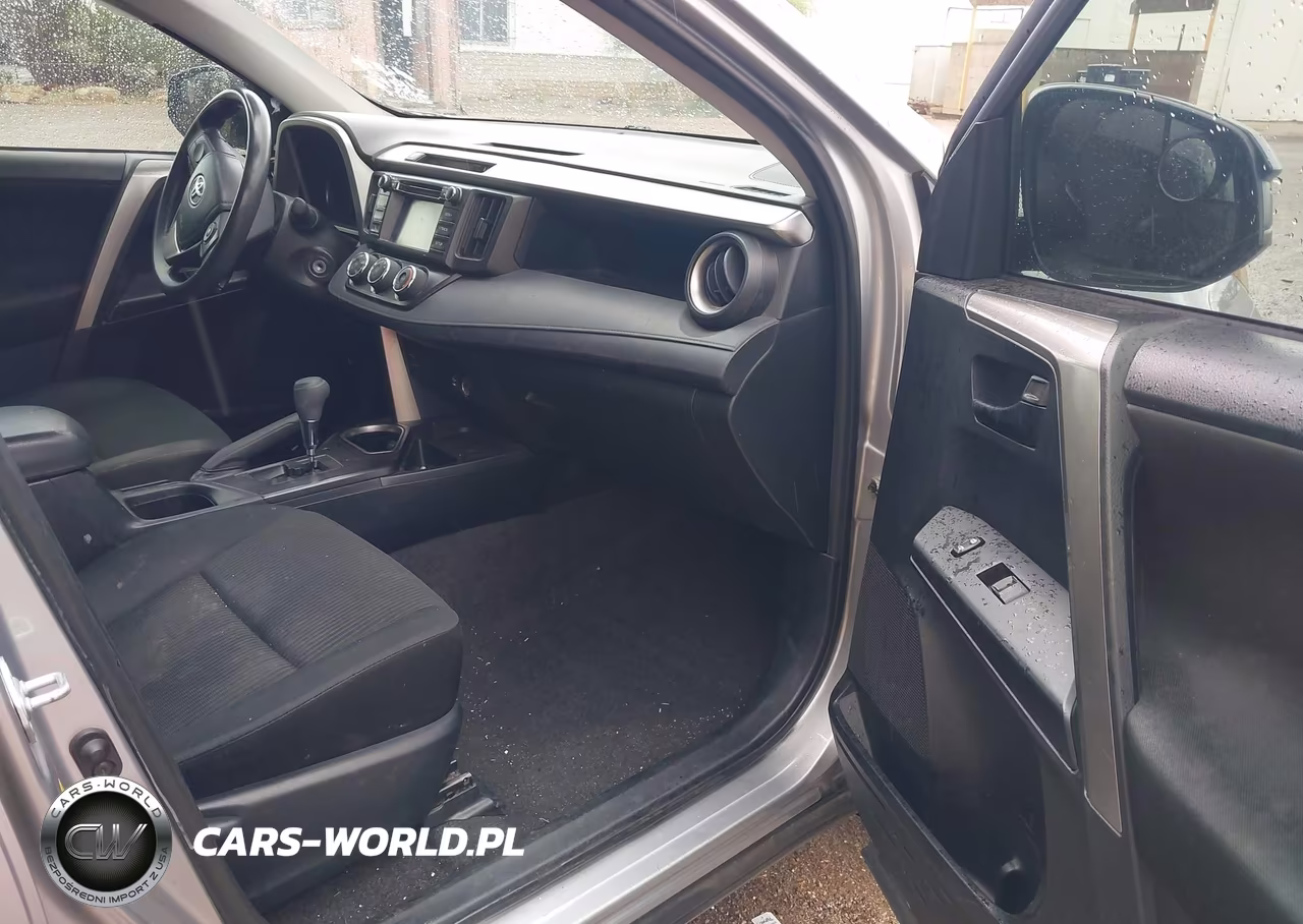 2018 Toyota Rav4 Le VIN:JTMZFREV5JJ171563 - 5