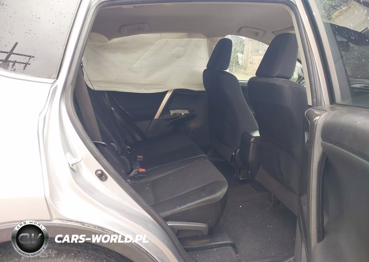 2018 Toyota Rav4 Le VIN:JTMZFREV5JJ171563 - 8