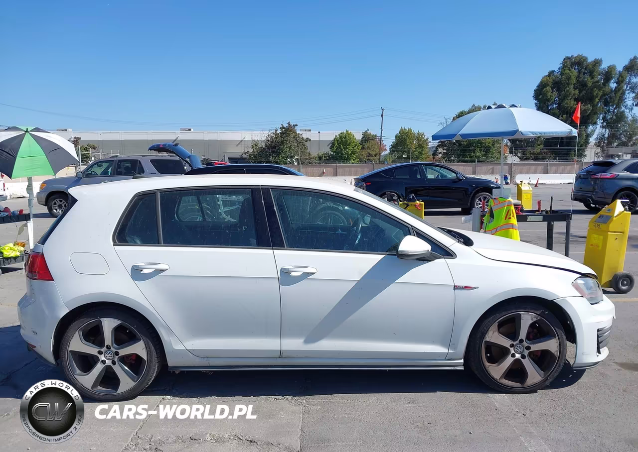2015 Volkswagen Golf Gti 2.0T S 4-Door VIN:3VW5T7AU9FM070283 - 13
