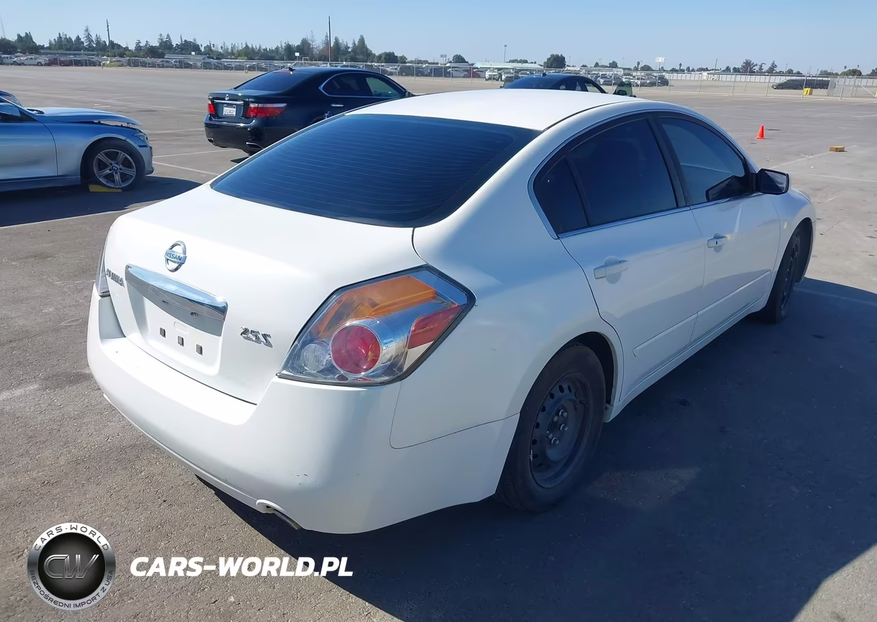 2012 Nissan Altima 2.5 S VIN:1N4AL2AP1CN502046 - 4