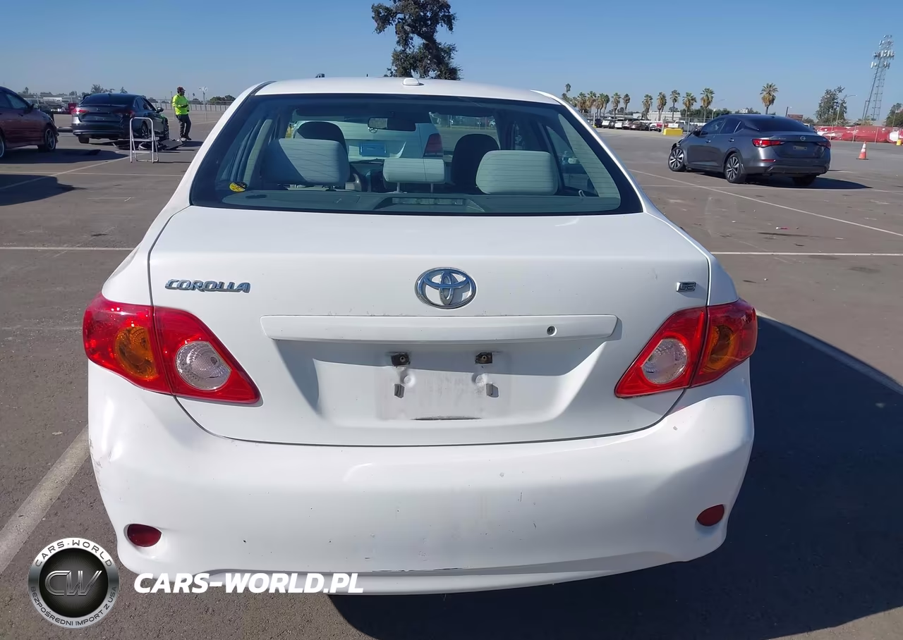 2010 Toyota Corolla Le VIN:2T1BU4EE1AC385097 - 16