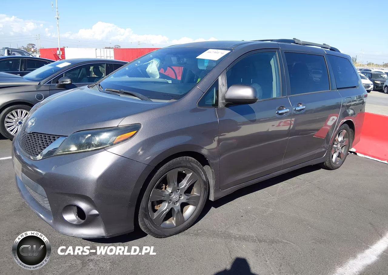 2015 Toyota Sienna Se 8 Passenger VIN:5TDXK3DC7FS660475 - 2