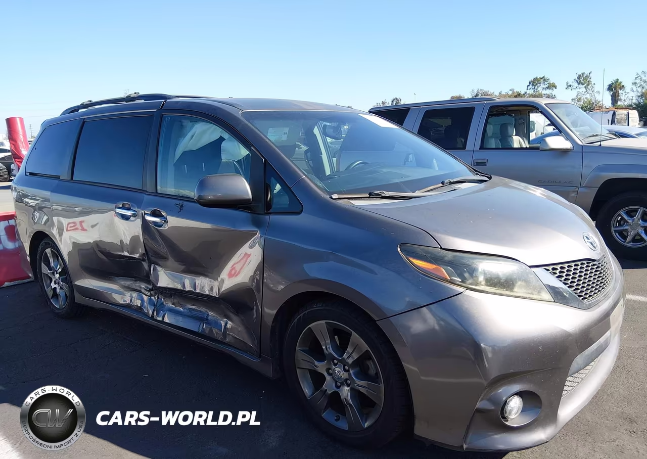 2015 Toyota Sienna Se 8 Passenger VIN:5TDXK3DC7FS660475 - 6