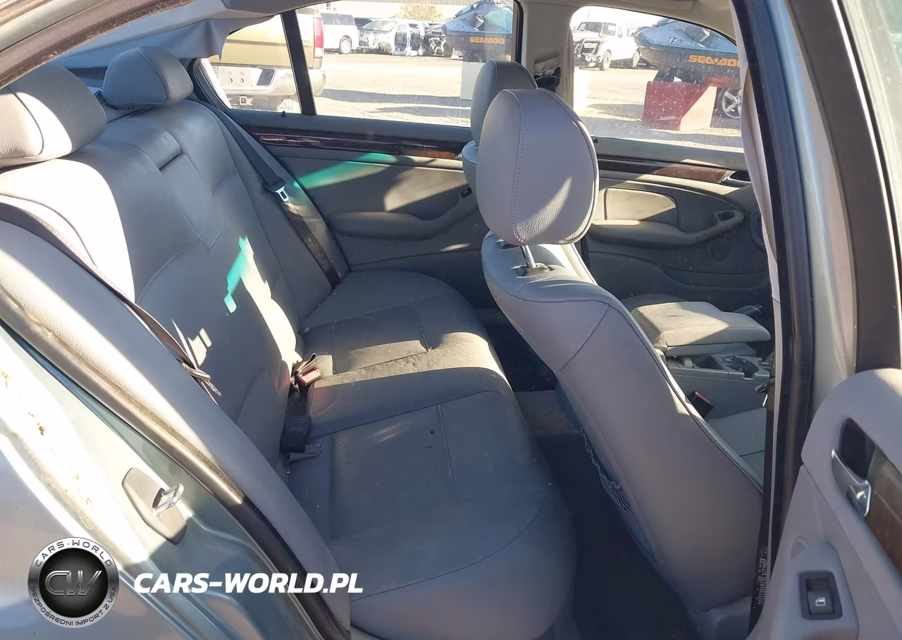 2002 BMW 330I VIN:WBAEV53422KM22357 - 8