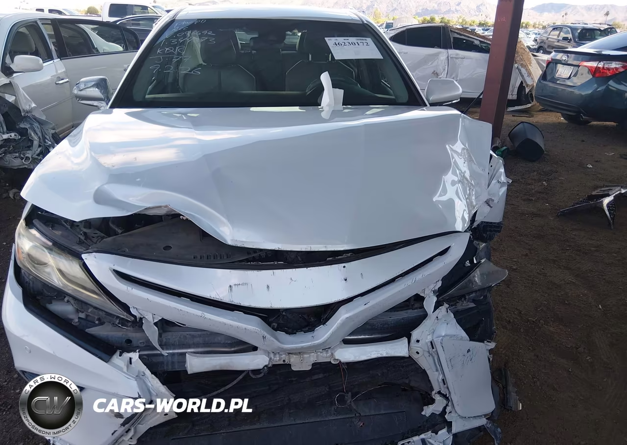 2018 Toyota Camry Xse VIN:4T1B61HK4JU096692 - 11