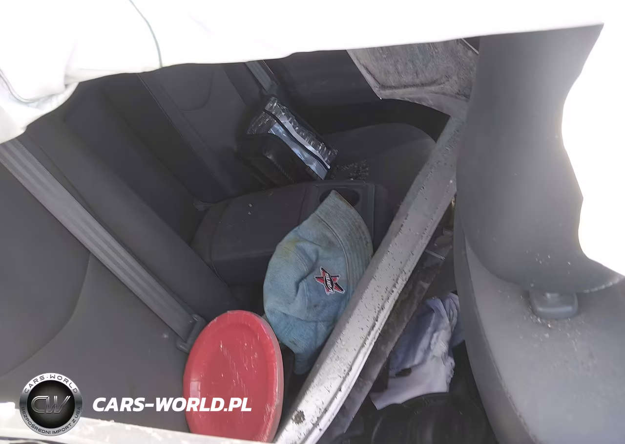 2015 Toyota Prius Four VIN:JTDKN3DU7F0464484 - 8