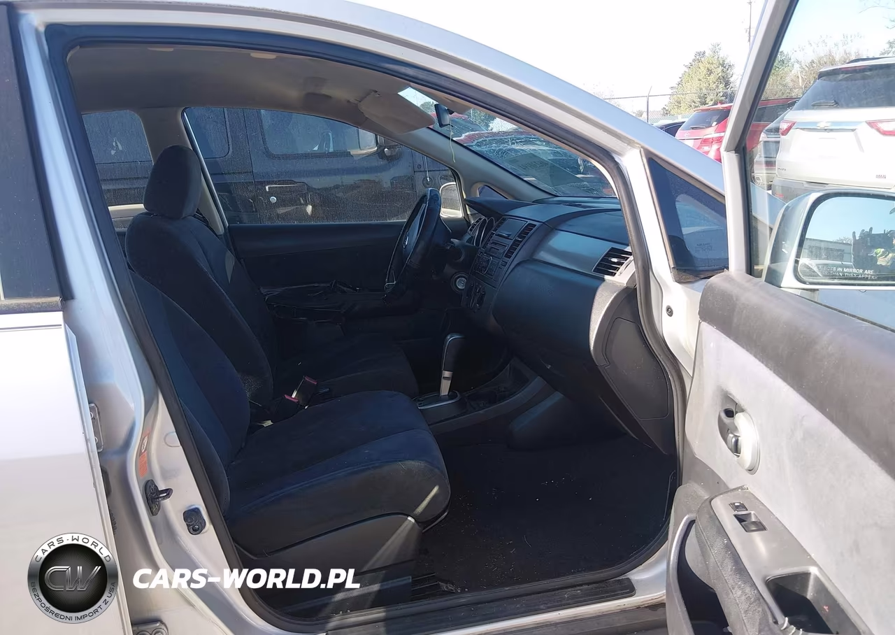 2009 Nissan Versa 1.8S VIN:3N1BC13E29L391555 - 5