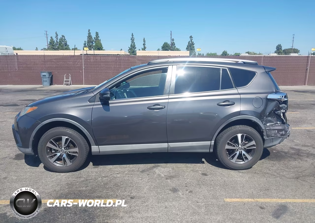 2016 Toyota Rav4 Xle VIN:2T3WFREV2GW268426 - 14