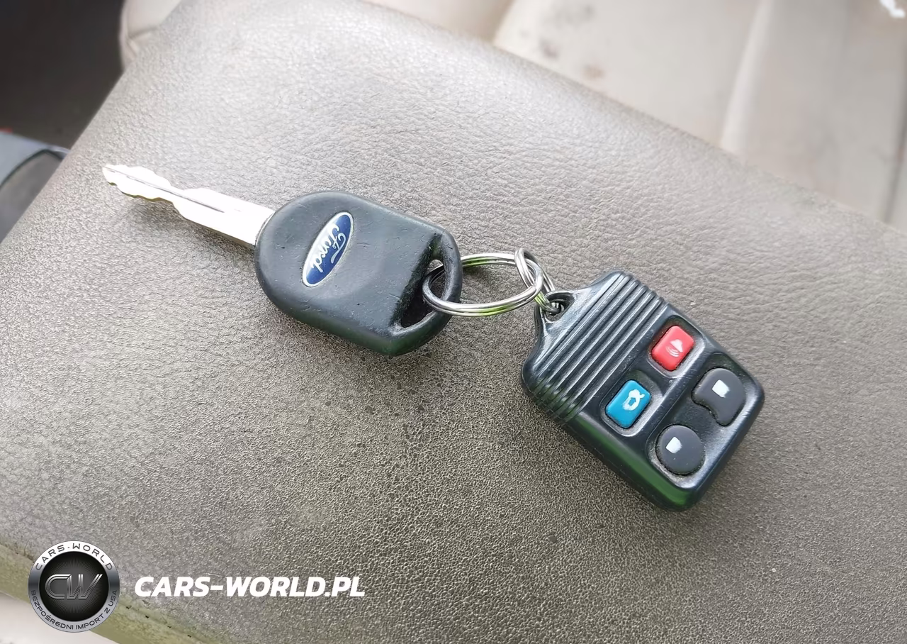 2003 Ford Taurus Ses VIN:1FAFP55U23G225696 - 11