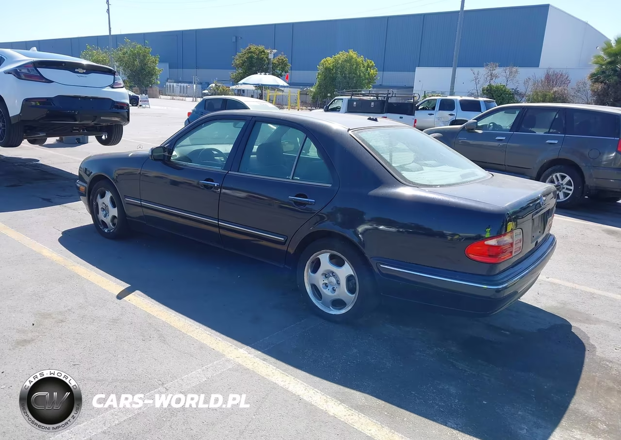 2001 Mercedes-Benz E 430 VIN:WDBJF70JX1B220593 - 3