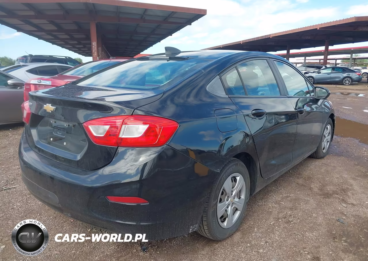 2016 Chevrolet Cruze Ls Auto VIN:1G1BC5SMXG7264852 - 4