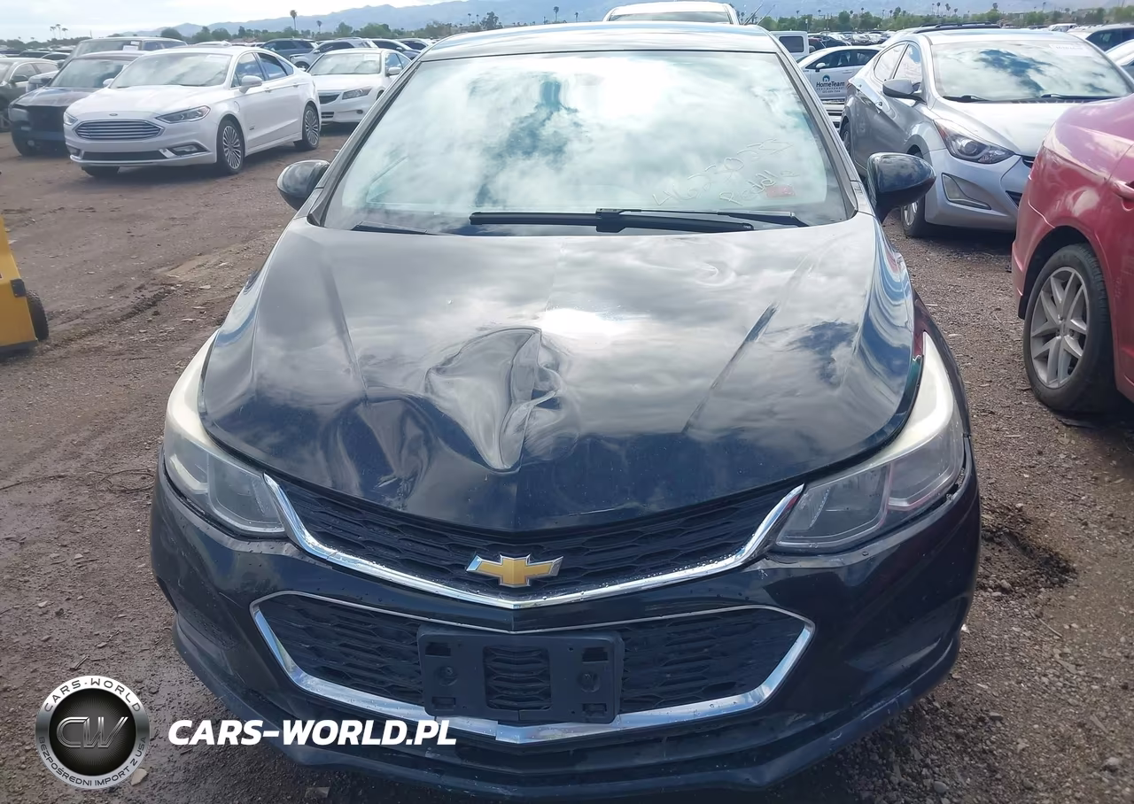 2016 Chevrolet Cruze Ls Auto VIN:1G1BC5SMXG7264852 - 6