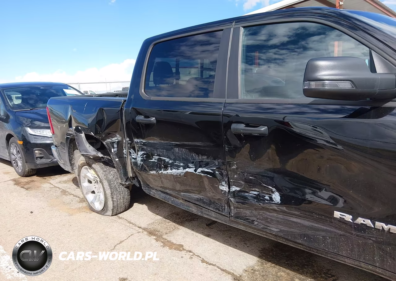 2026 Ram 1500 Big Horn 4X4 5'7 Box VIN:3C6SRFFP0T4164234 - 6