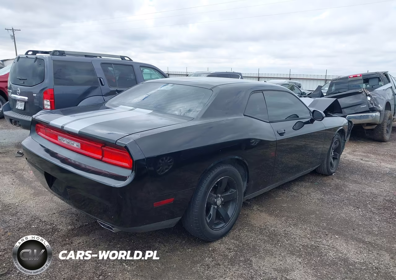 2012 Dodge Challenger Sxt VIN:2C3CDYAGXCH128360 - 4