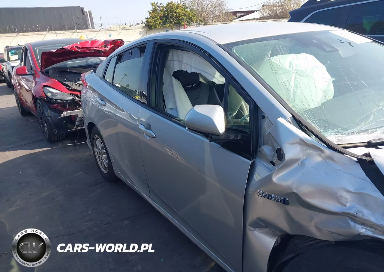2017 Toyota Prius Prime Advanced VIN:JTDKARFP9H3047021 - 14
