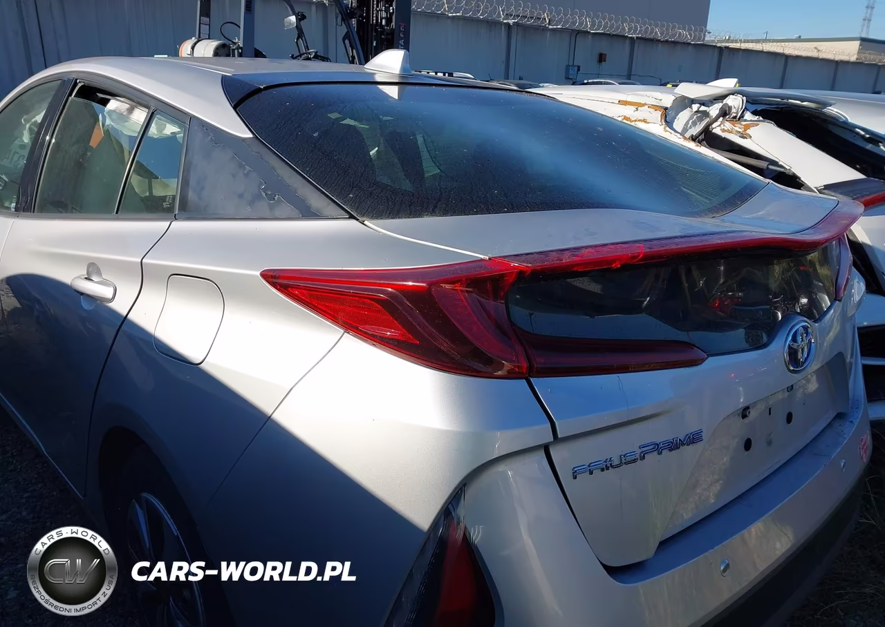 2017 Toyota Prius Prime Advanced VIN:JTDKARFP9H3047021 - 3