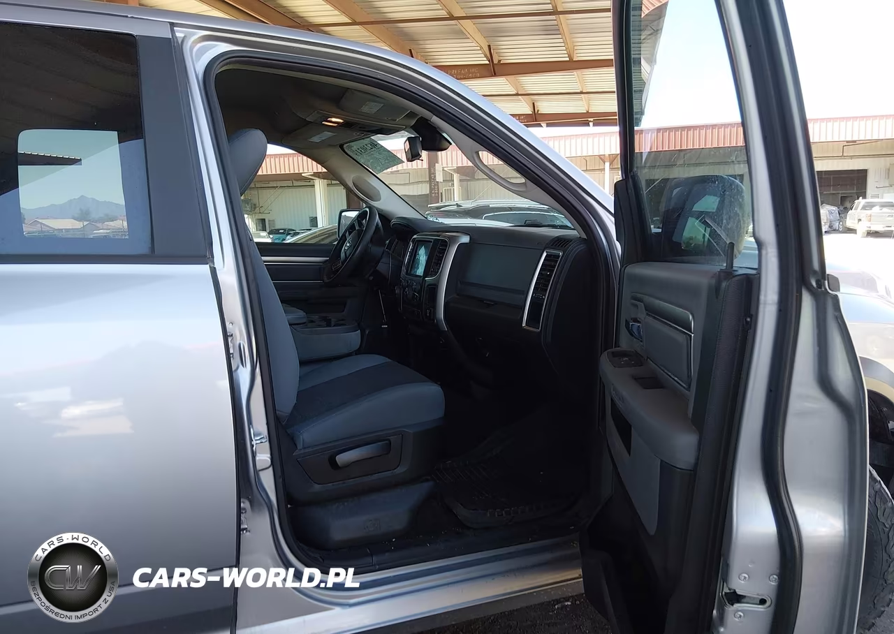 2020 Ram 1500 Classic Warlock VIN:1C6RR6GG8LS105355 - 5