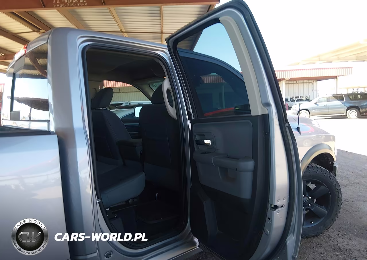 2020 Ram 1500 Classic Warlock VIN:1C6RR6GG8LS105355 - 8