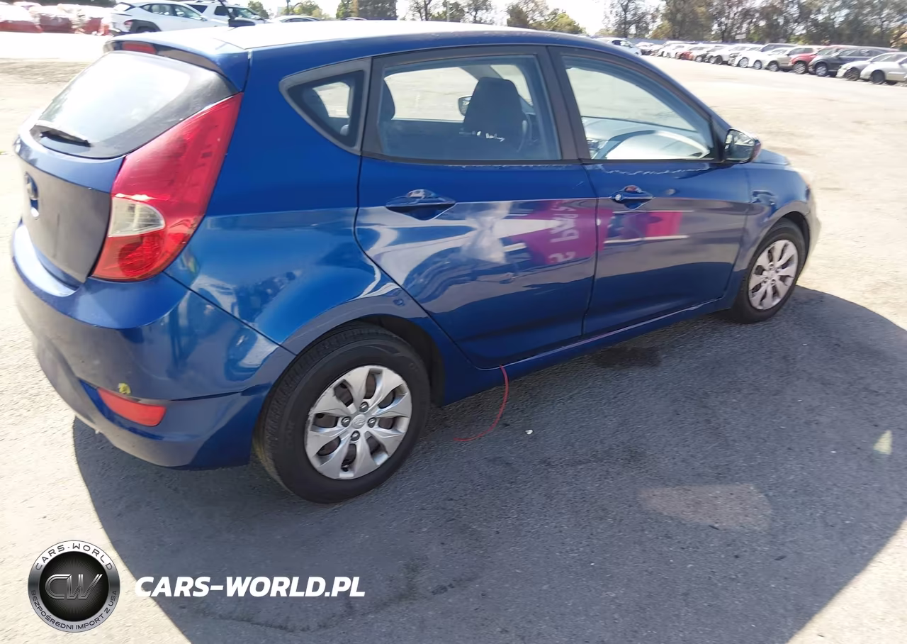 2015 Hyundai Accent Gs VIN:KMHCT5AE9FU204255 - 4