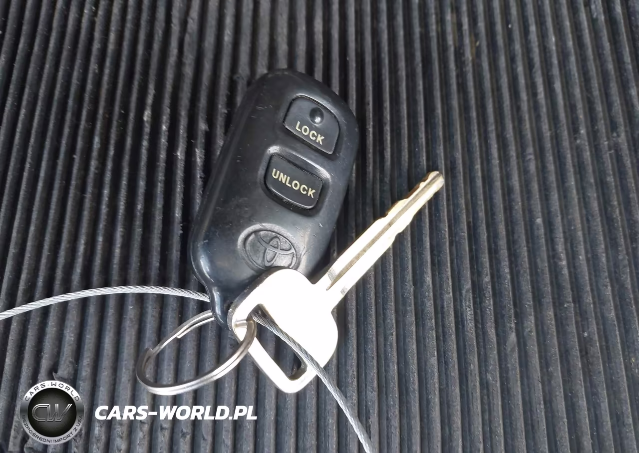2004 Toyota Corolla Le VIN:1NXBR32E54Z285703 - 11