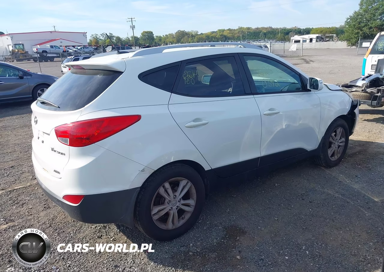 2012 Hyundai Tucson Gls VIN:KM8JUCAC1CU335473 - 4