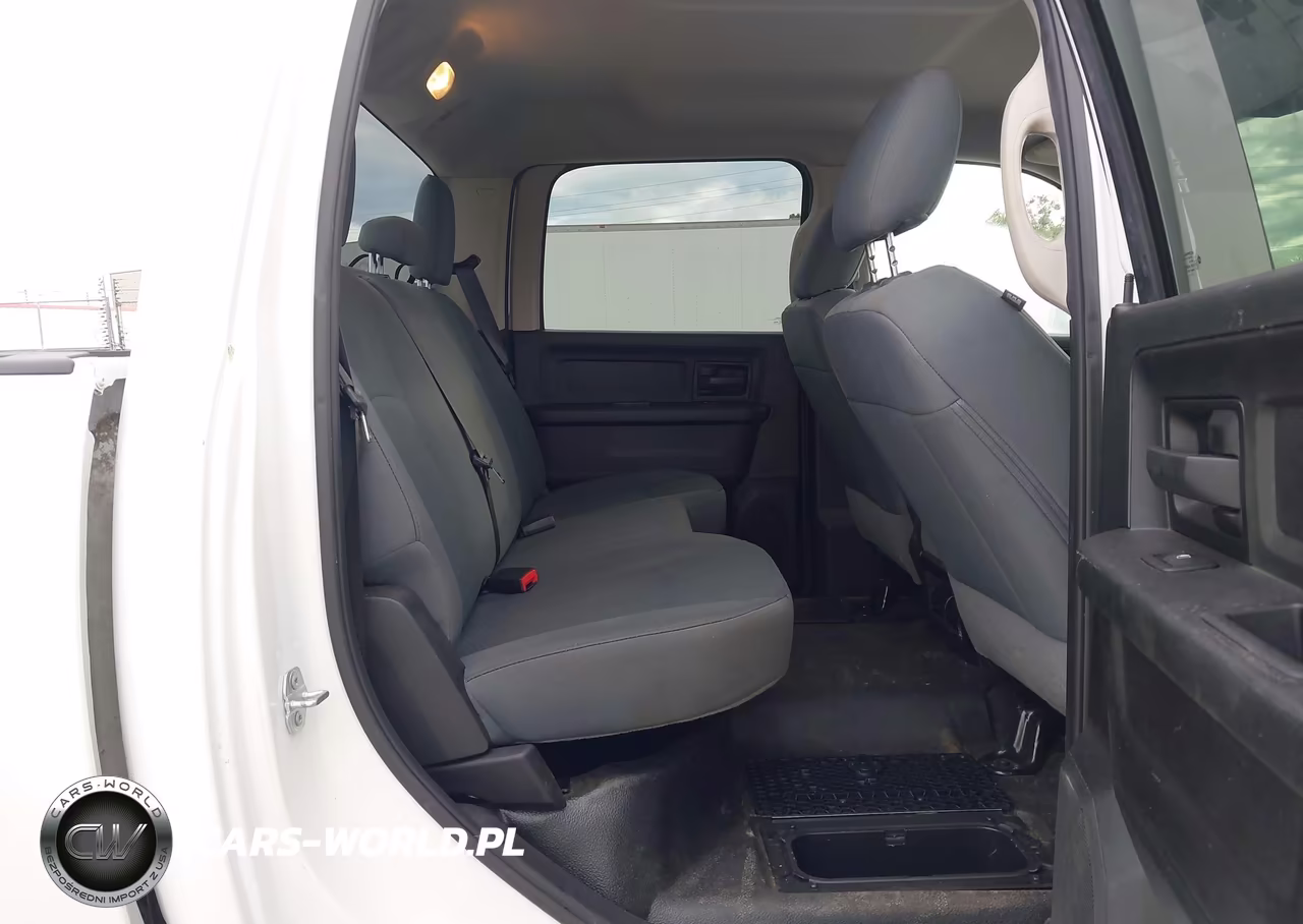 2018 Ram 2500 Tradesman 4X4 8' Box VIN:3C6TR5HT3JG375223 - 8
