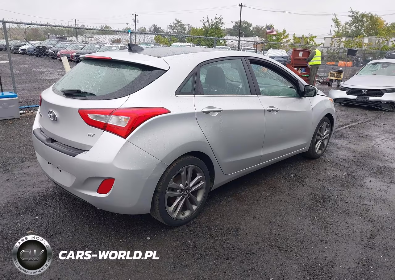 2016 Hyundai Elantra Gt VIN:KMHD35LHXGU318231 - 4