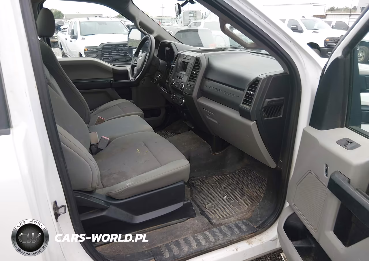 2019 Ford F-350 Xl VIN:1FDRF3A67KEC15774 - 5