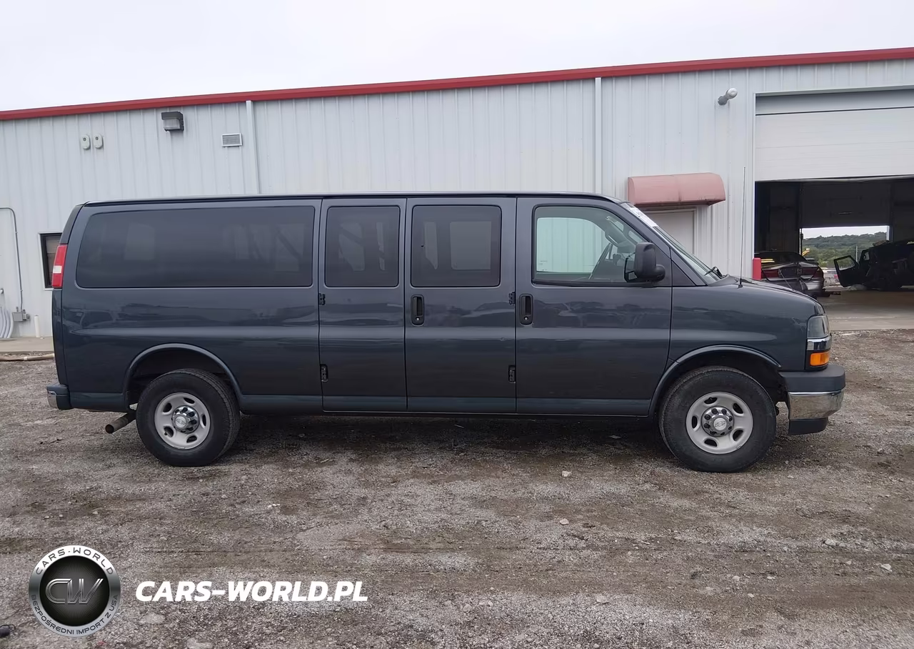 2017 Chevrolet Express 3500 Lt VIN:1GAZGPFGXH1275440 - 16