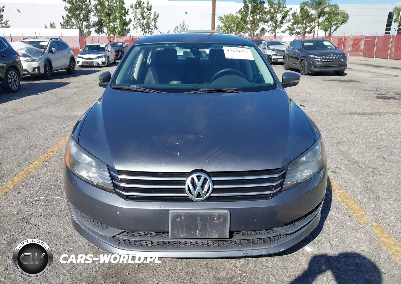 2015 Volkswagen Passat 1.8T Wolfsburg Edition VIN:1VWAT7A30FC061074 - 12