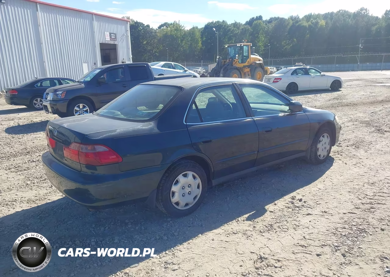 2000 Honda Accord 2.3 Lx VIN:1HGCG5648YA144130 - 4