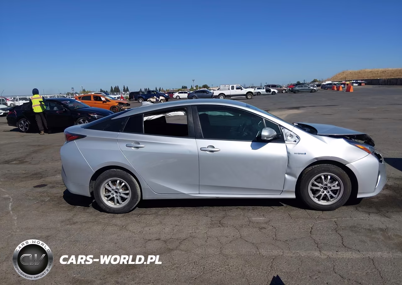 2016 Toyota Prius Two Eco VIN:JTDKARFUXG3028675 - 14