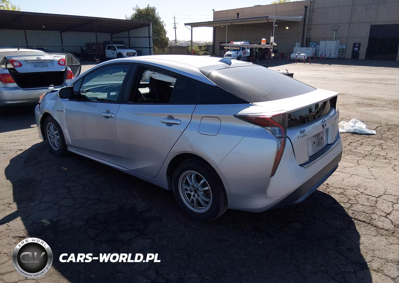 2016 Toyota Prius Two Eco VIN:JTDKARFUXG3028675 - 3