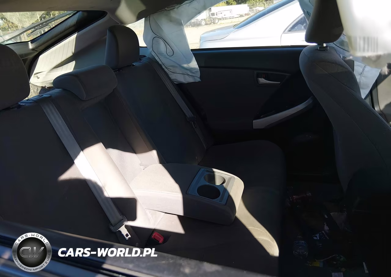 2014 Toyota Prius VIN:JTDKN3DU7E1774112 - 8