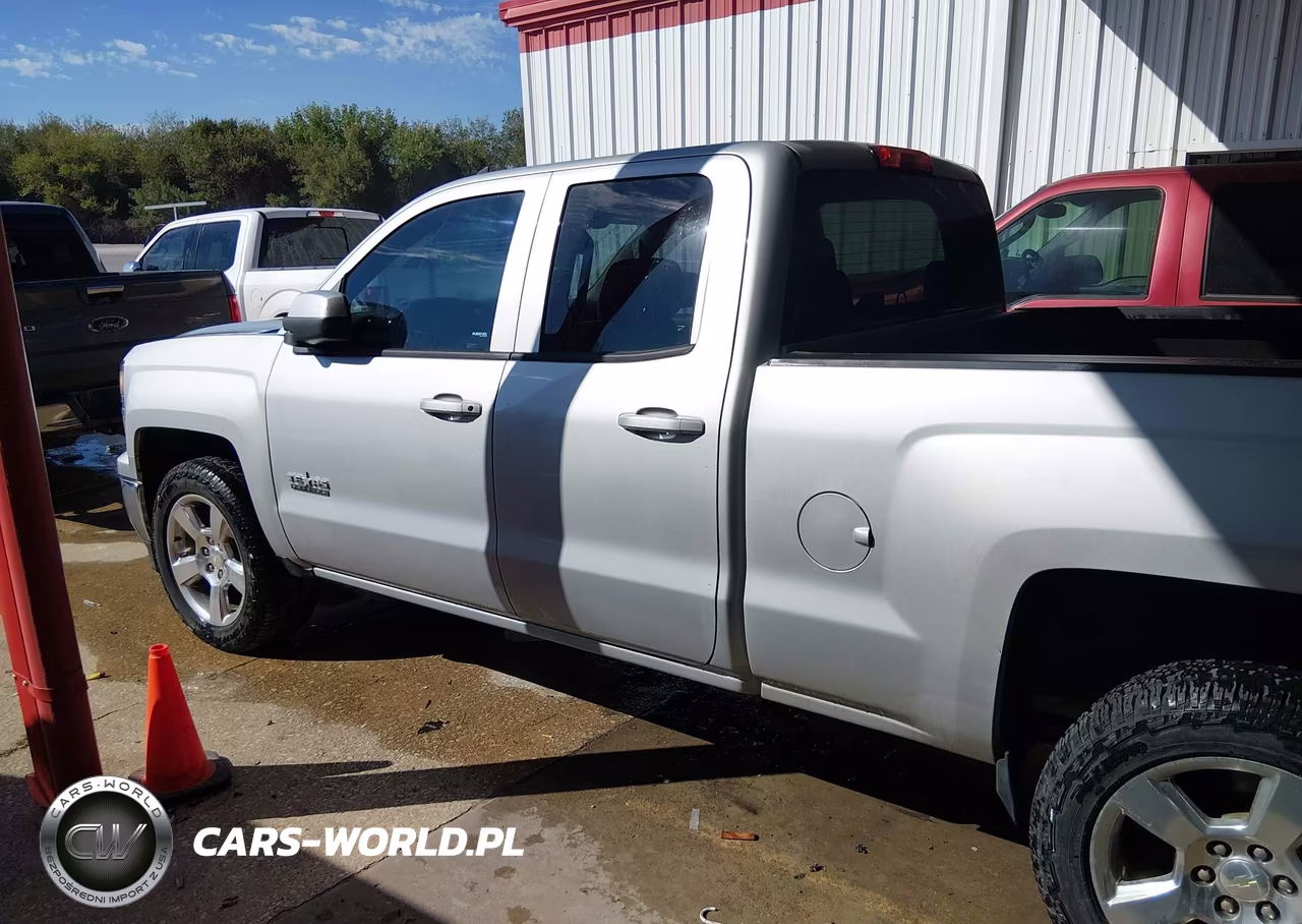 2014 Chevrolet Silverado 1500 1Lt VIN:1GCRCREC8EZ238333 - 14