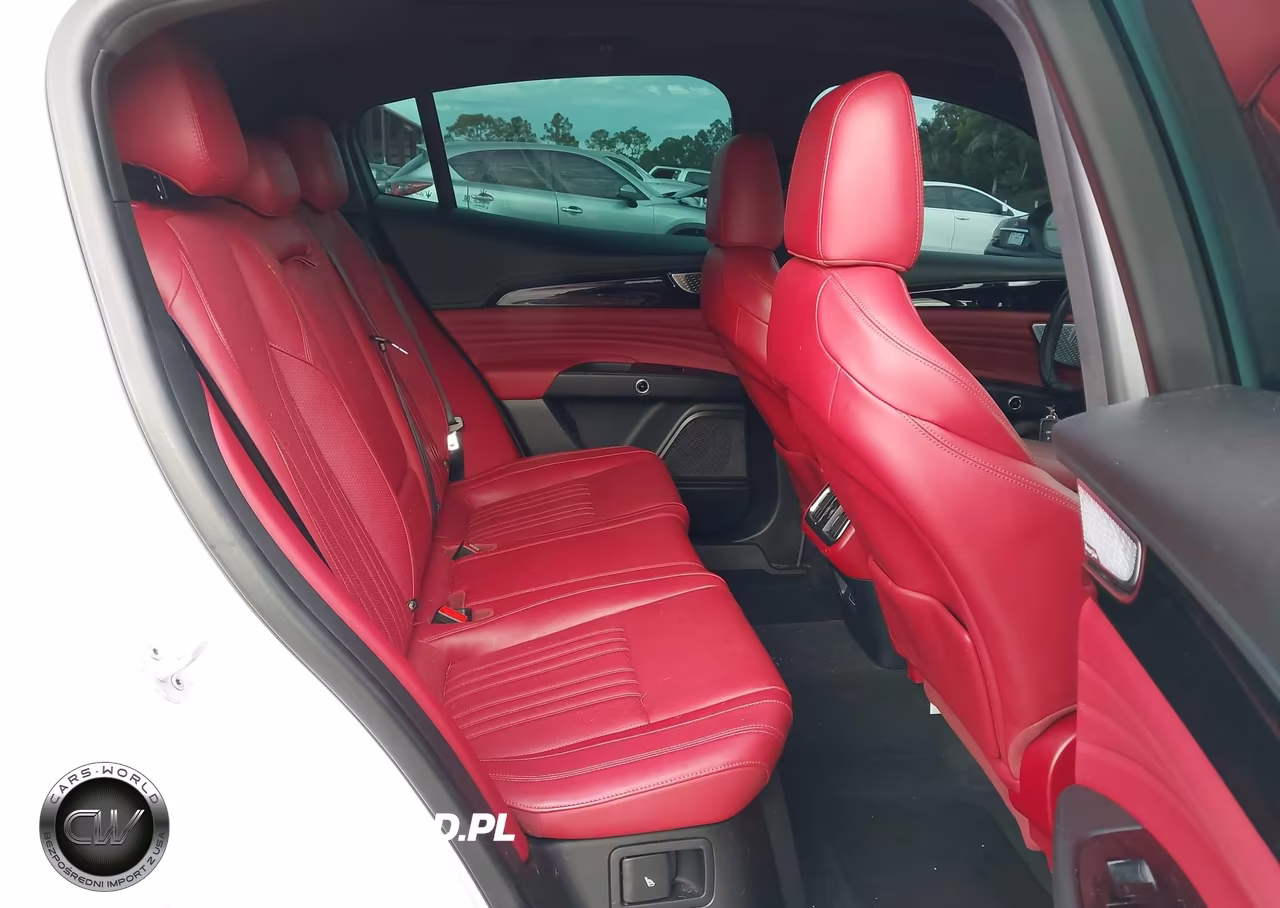 2023 Maserati Grecale Modena VIN:ZN682AVM6P7428914 - 8