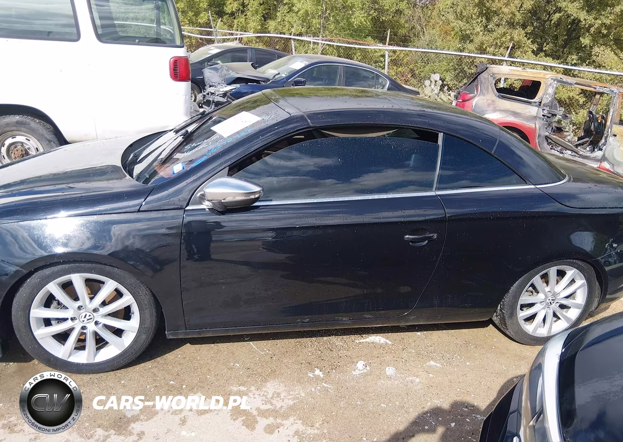 2014 Volkswagen Eos Komfort VIN:WVWBW8AH1EV000741 - 14