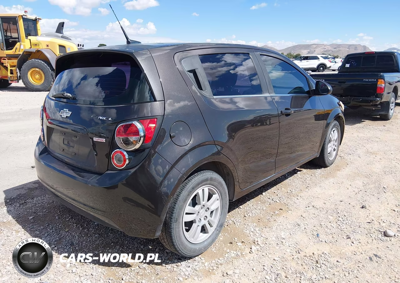 2013 Chevrolet Sonic Lt Auto VIN:1G1JC6SB3D4229552 - 4