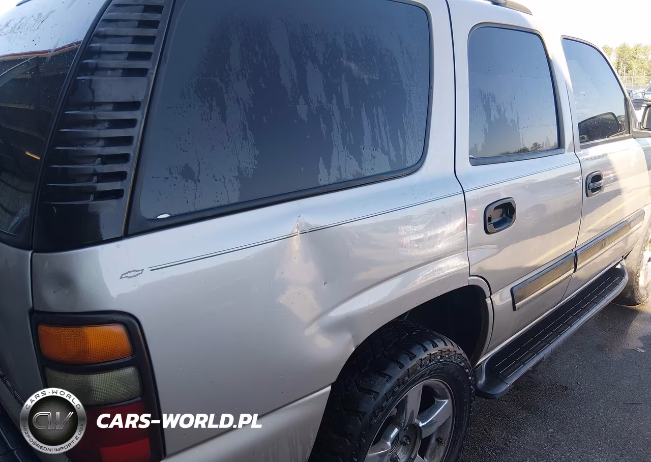 2004 Chevrolet Tahoe Ls VIN:1GNEC13V74J328324 - 6