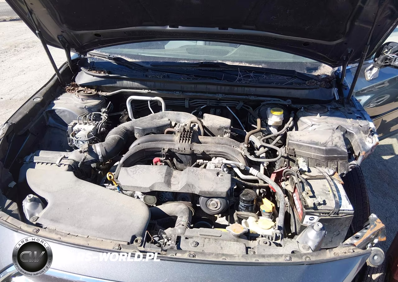 SUBARU OUTBACK 2. VIN:4S4BSAFC0J3327925 - 10