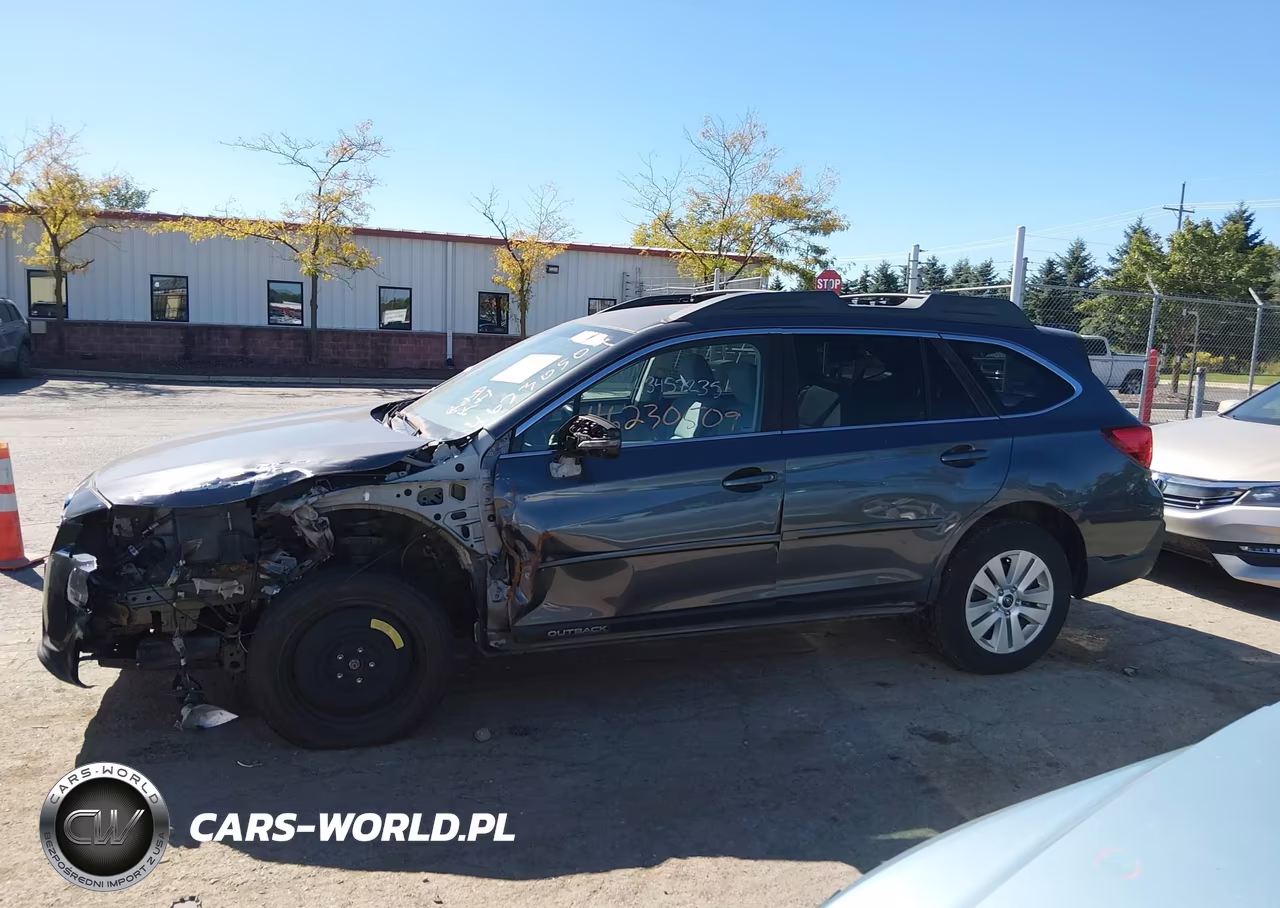 SUBARU OUTBACK 2. VIN:4S4BSAFC0J3327925 - 14
