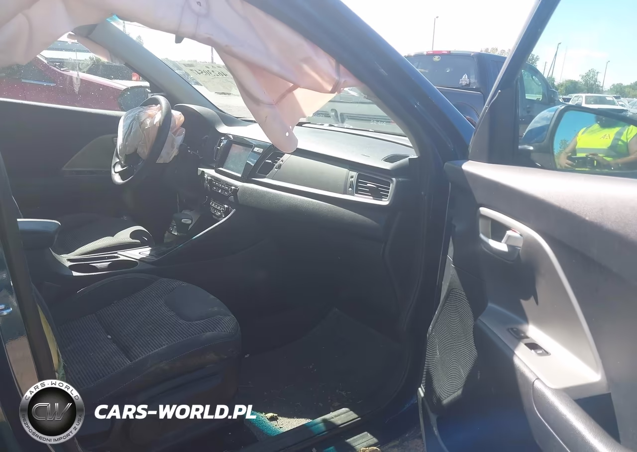 2019 Kia Niro Lx VIN:KNDCB3LC0K5241299 - 5
