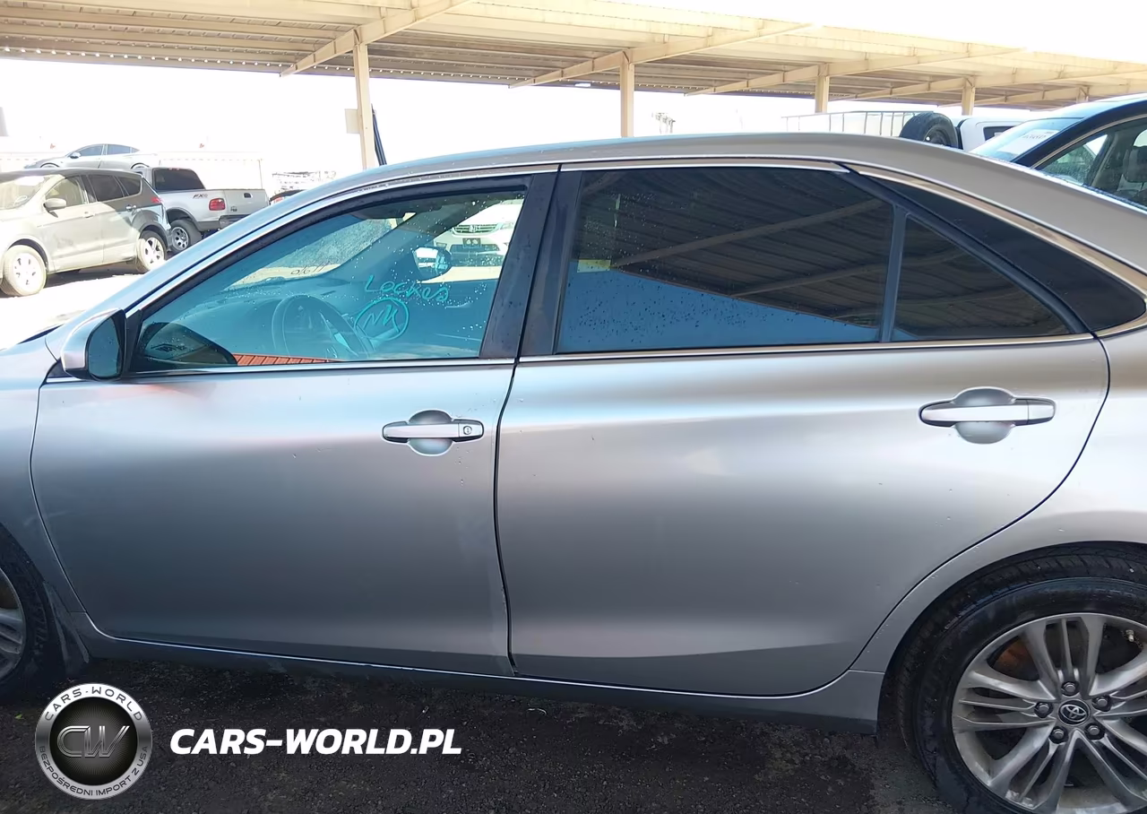 2015 Toyota Camry Se VIN:4T1BF1FK1FU042535 - 14
