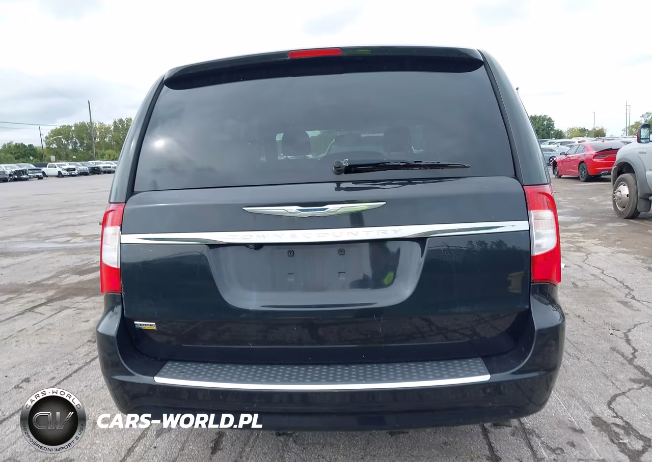 2016 Chrysler Town & Country Touring VIN:2C4RC1BG3GR238021 - 16