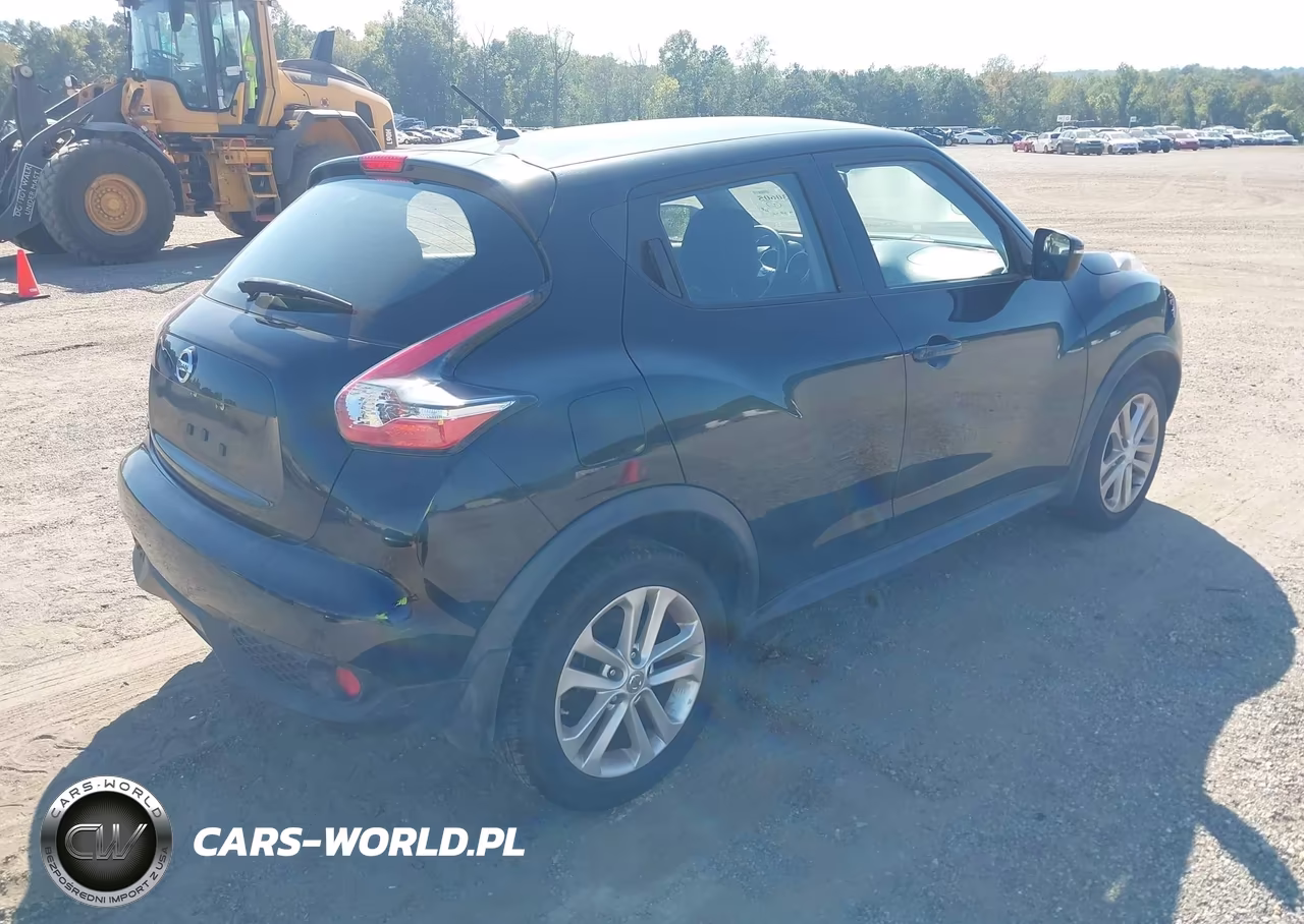 2015 Nissan Juke S VIN:JN8AF5MR9FT513770 - 4