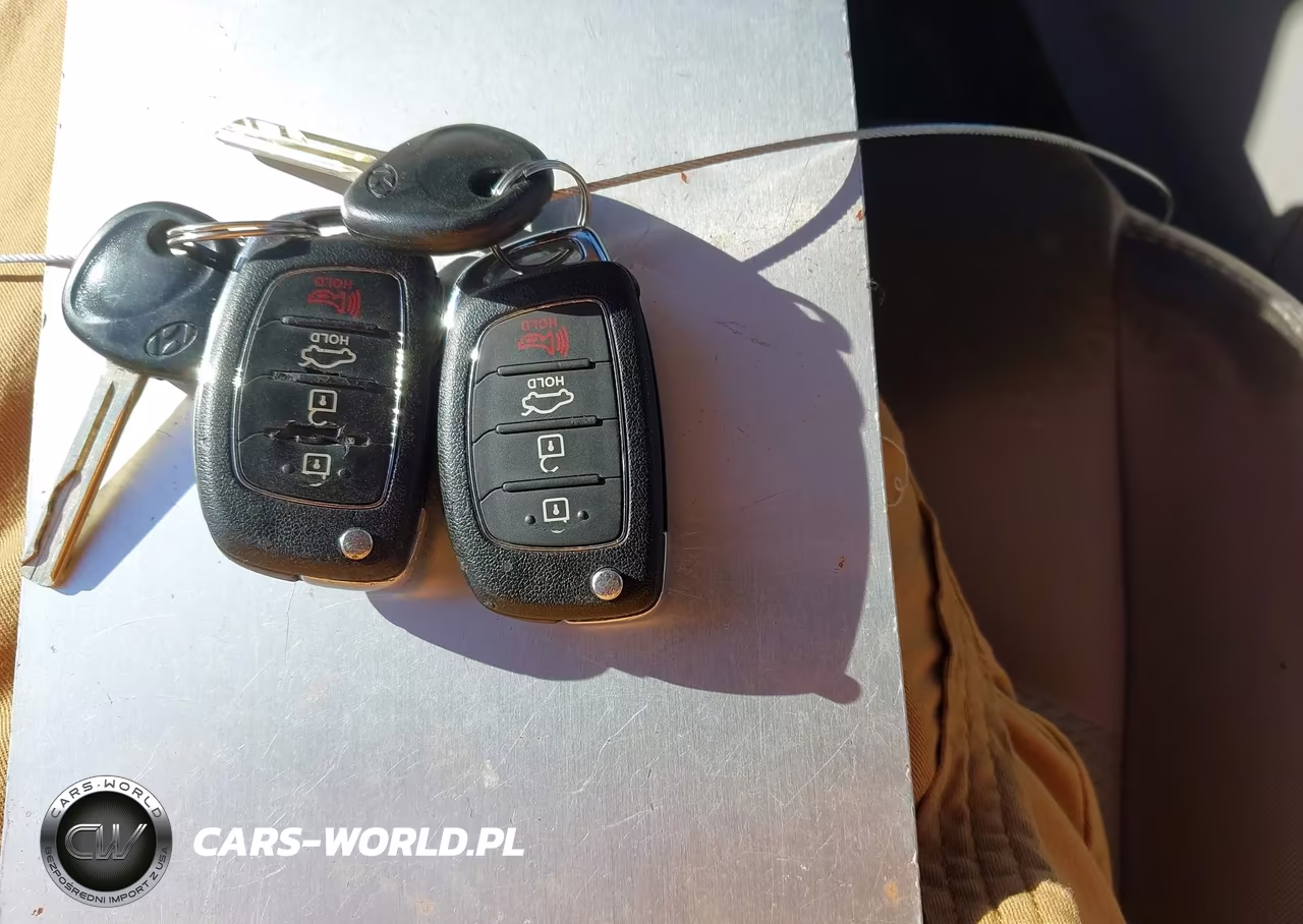 2015 Hyundai Sonata Se VIN:5NPE24AF9FH253002 - 11