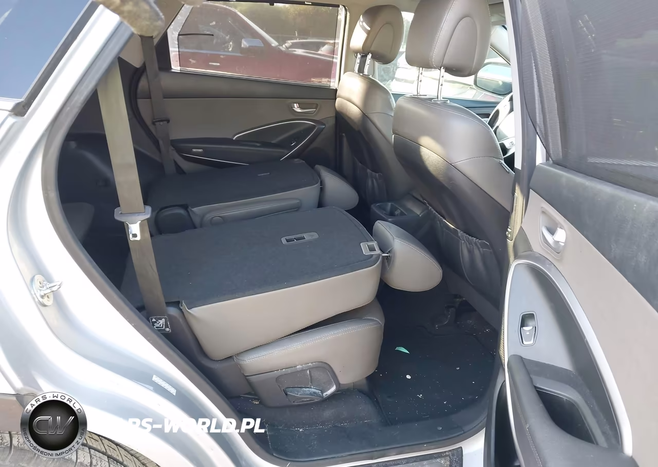 2017 Hyundai Santa Fe Limited VIN:KM8SN4HFXHU234835 - 8