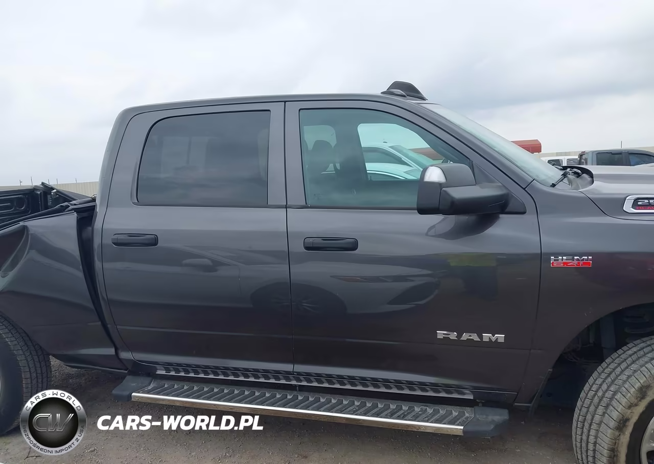 2021 Ram 2500 Tradesman VIN:3C6UR5CJ5MG670077 - 13