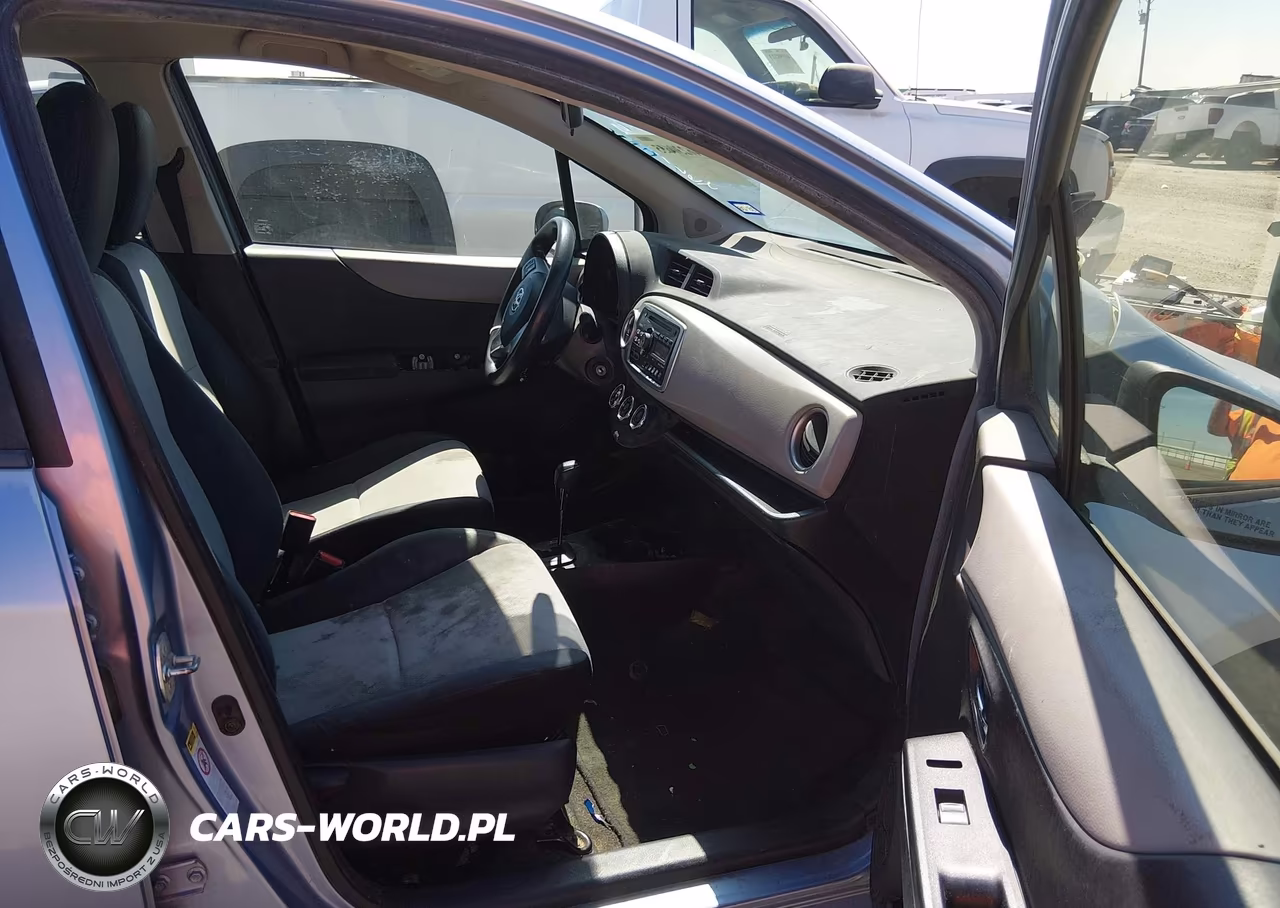 2013 Toyota Yaris Le VIN:JTDKTUD30DD565682 - 5